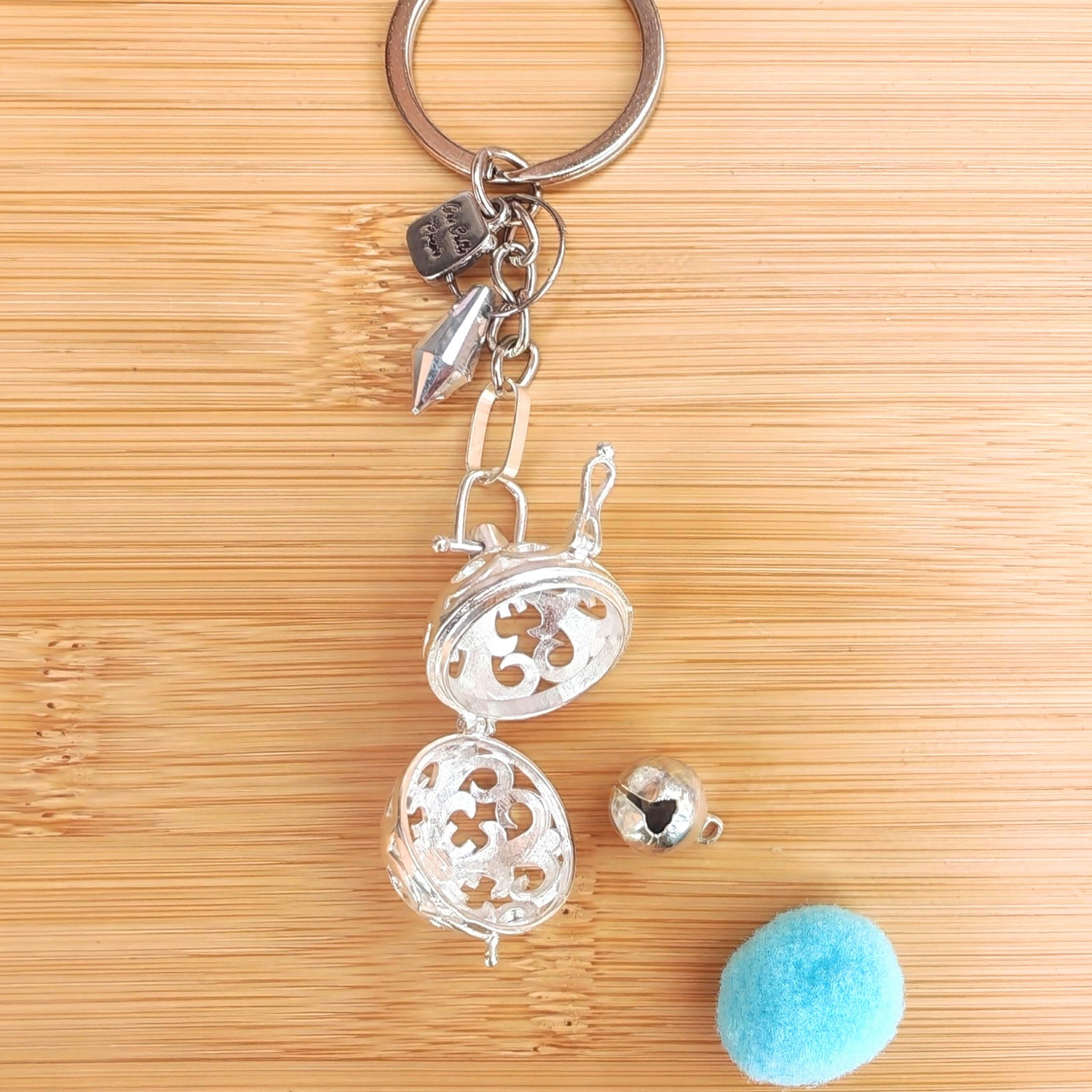 Llamador de Ángeles Esfera Plateado – Energía, Paz Interior y Acompañamiento | Mixtilo