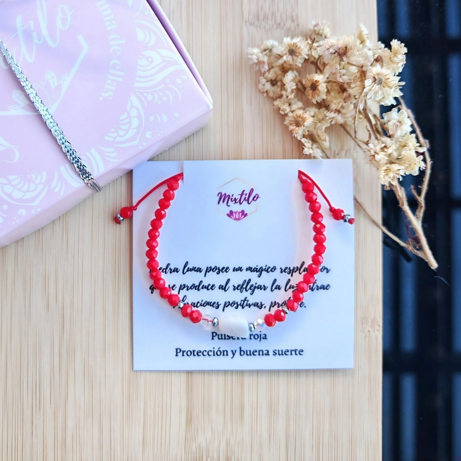 Pulsera Roja con Piedra Luna – Intuición y Poder Femenino | Mixtilo